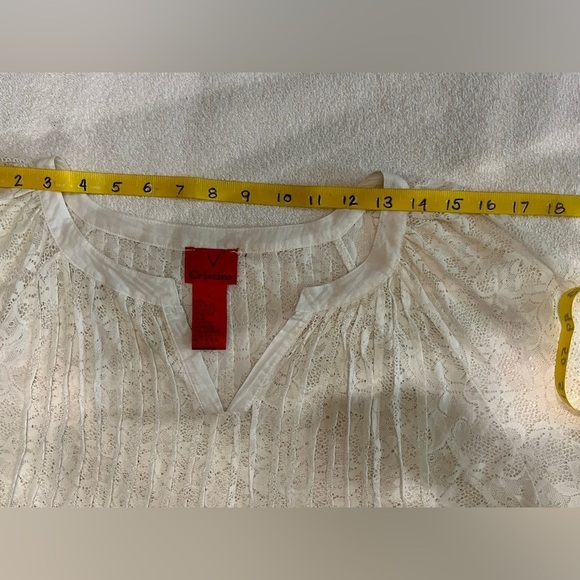 🛍️V. CHRISTINA Cream lace long sleeve blouse size L. - Picture 10 of 12